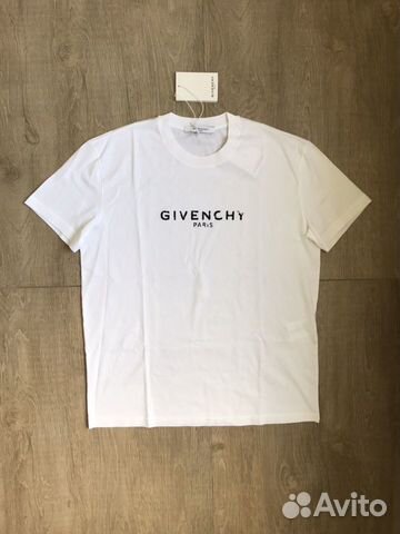 Футболка Givenchy новая, XS Футболка Givenchy новая, XS