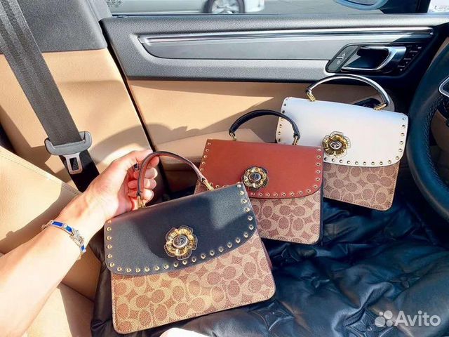 Новая женская сумка на цепочке из кожи Coach Новая женская сумка на цепочке из кожи Coach