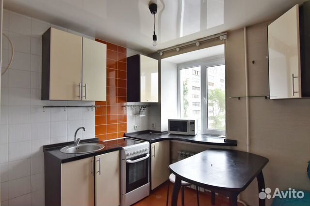 2-к квартира, 58 м², 4/9 эт.