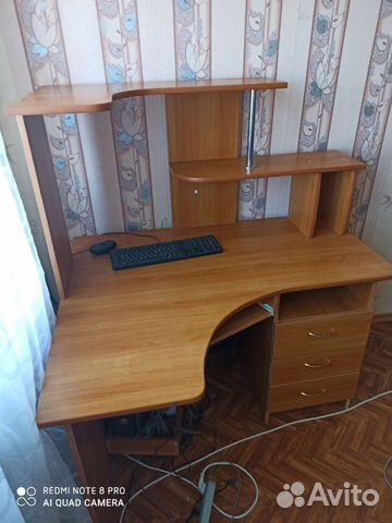 Компьютерный стол