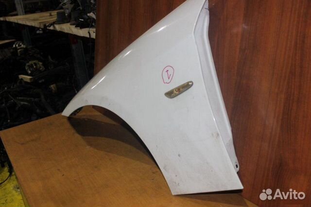 Крыло переднее левое Bmw 3-Series E90