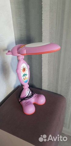 Лампа настольная с часами