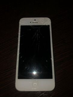 Телефон iPhone 5