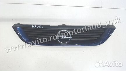 Решетка радиатора Opel Vectra B, 1998