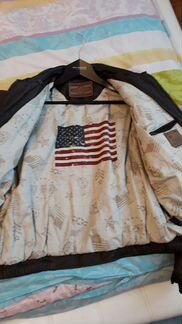 Кожаная куртка пилот-бомбер