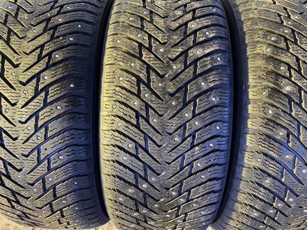 Nokian Hakkapeliitta 8 235/55 R17