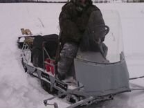 Гусеничны мотобуксировщик с лыжным модулем