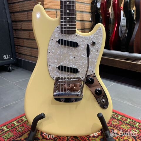 Электрогитара Fender American Performer Mustang SS