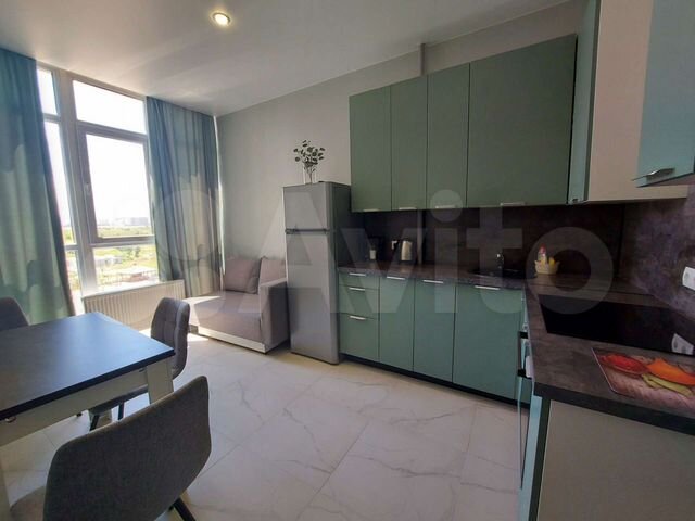 2-к. квартира, 56 м², 5/17 эт.