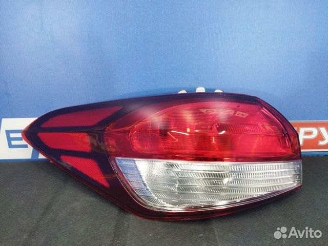 Фонарь левый внешний Cerato 3