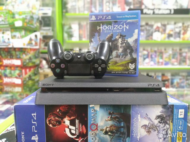 Sony PS4 Slim 1Tb + игра в подарок