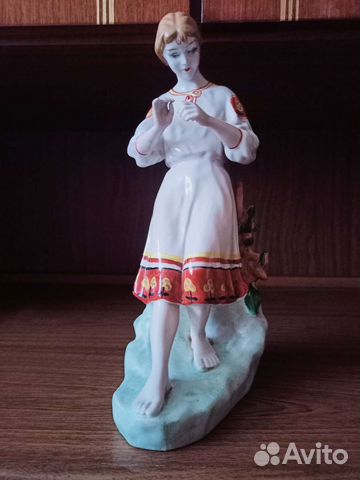 Фарфоровая статуэтка СССР