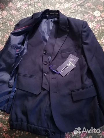 Новый Костюм тройка школа