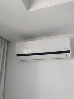 Кондиционер AUX Серия Q Light Inverter