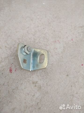 Петля передней и задней прав двери-верх Ford Focus