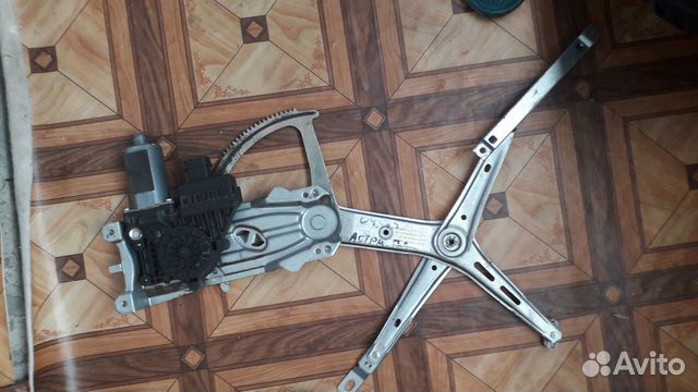 Электростеклоподъемник Opel Astra H