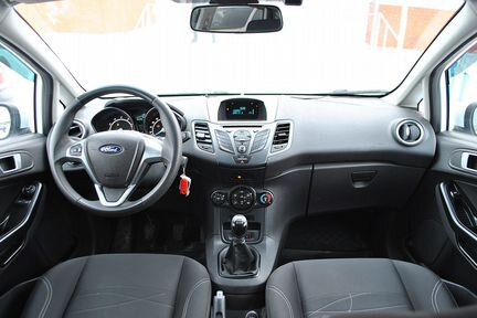 Ford Fiesta 1.6 МТ, 2016, 50 503 км