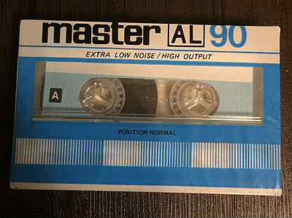 Аудиокассета Master. Аудиокассета Master al90 фото. Аудиокассеты на проводах. Аудиокассета мастер 33 жизни.