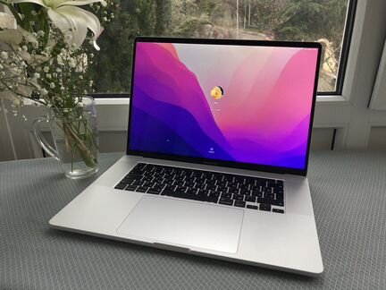 Macbook pro 16' 2019 i7 retina
