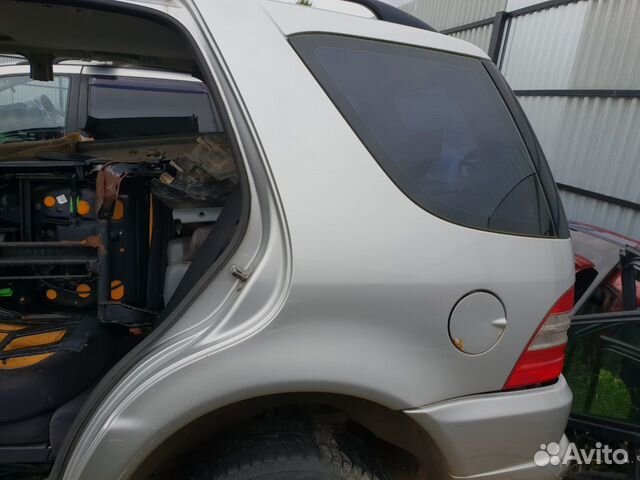 Крыло заднее левое mercedes w163 ml 163 четверть