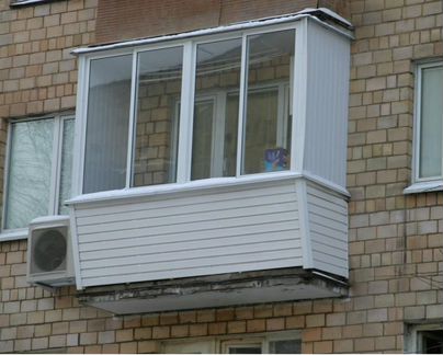 Балкон с отделкой