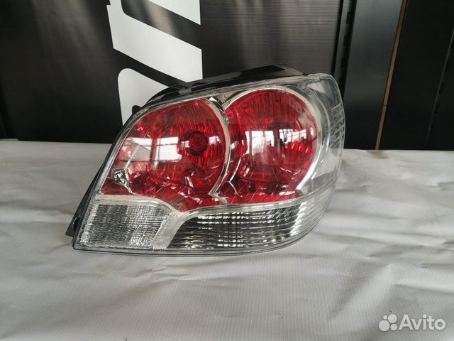 Фонарь правый mitsubishi Outlender 2003- MN133700