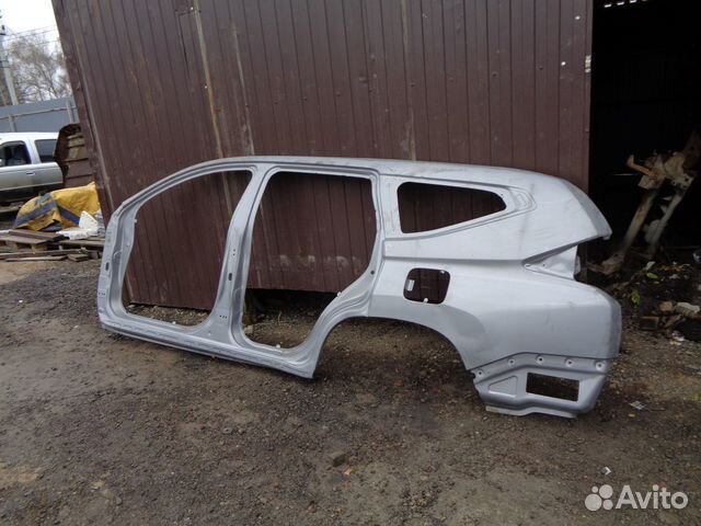 Mitsubishi pajero sport 3 Крыло заднее с порогом L
