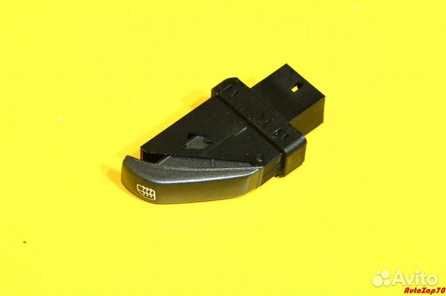 VW Phaeton Кнопка обогрева двери правой