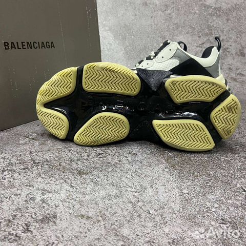 Кроссовки женские balenciaga