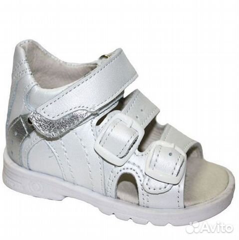 Тотто Босоножки новые р.23,26