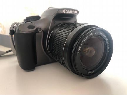 Зеркальный фотоаппарат Canon eos 1100D