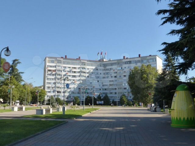 1-к. квартира, 40 м², 2/10 эт.