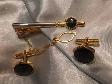 Винтажные клипсы