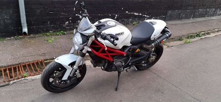 Ducati monster 796 abs