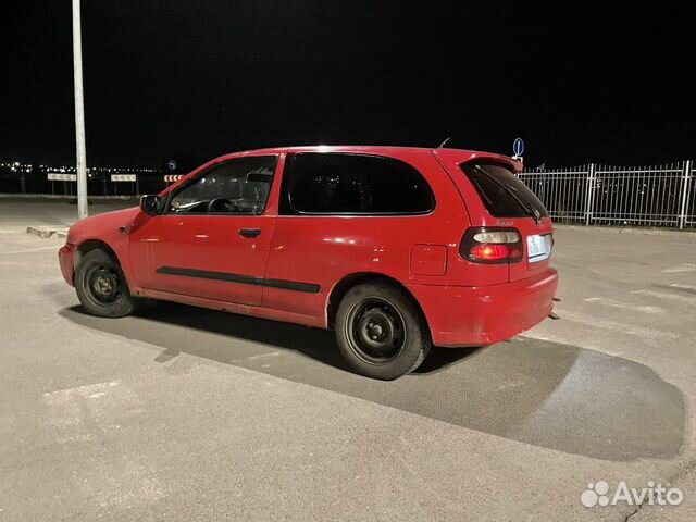 Nissan Almera 1.4 МТ, 1998, 250 000 км