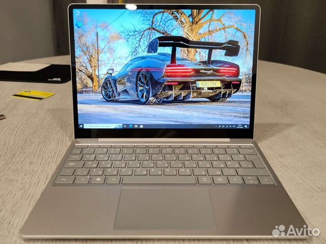 Microsoft Surface Laptop Go i5-1035G116/256SSD