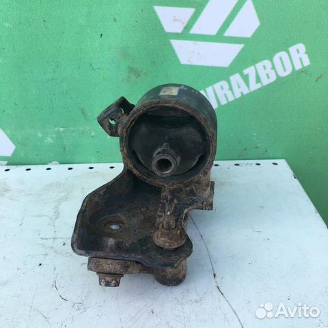 Опора кпп левая Тойота Карина Е