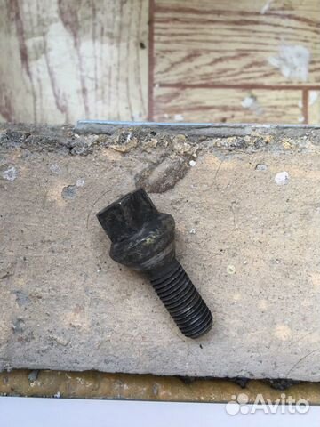 Колесные болты bmw