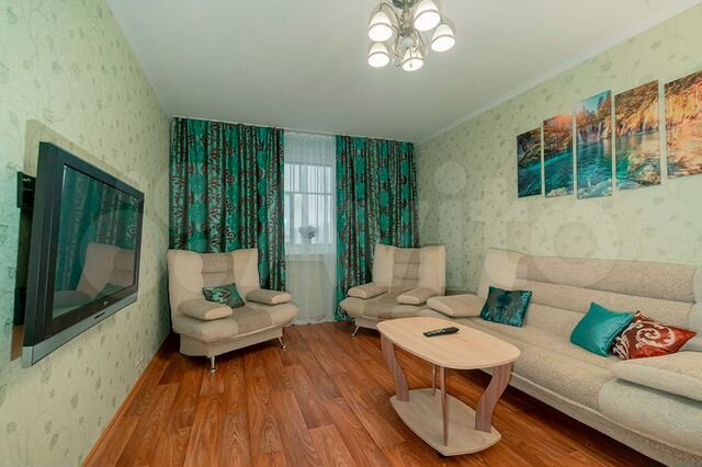 2-к. квартира, 70 м², 10/16 эт.