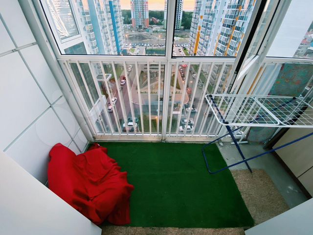 2-к. квартира, 80 м², 10/20 эт.