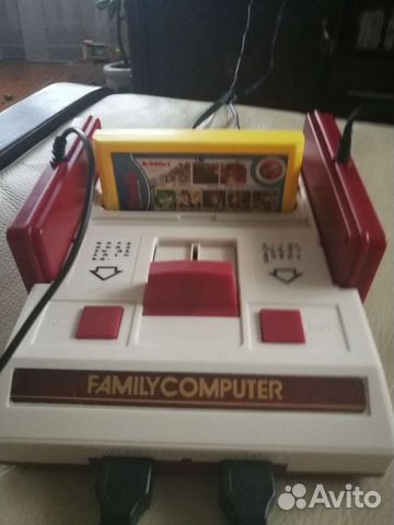 Игровая приставка Dendy