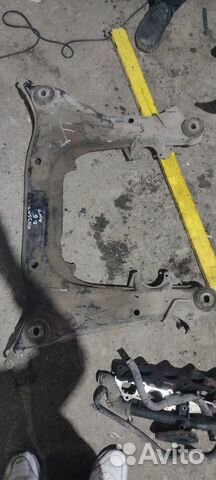 Подрамник VW Passat B5