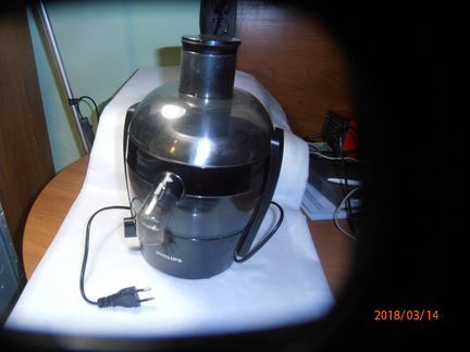 Соковыжималка Philips HR1832 центробежная 500Вт
