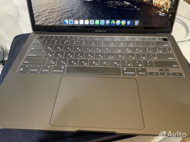 Macbook air M1 8gb 256gb