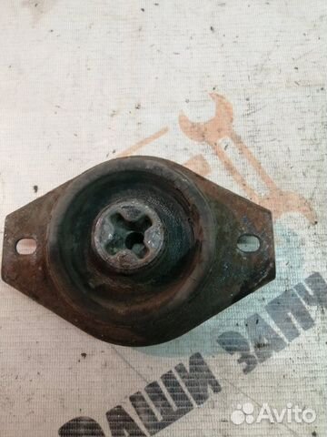 Подушка двигателя LADA