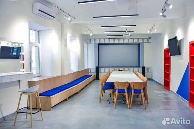 Помещение 57 м² с проектором в аренду (до 45 чел.)