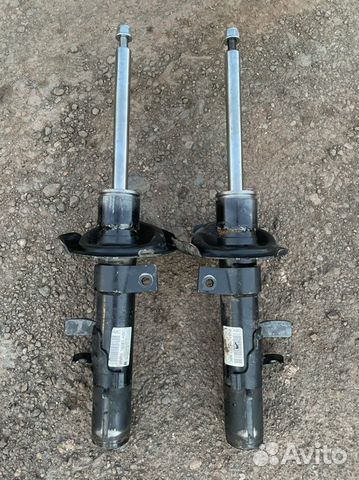 Передние амортизаторы Форд Фокус 3