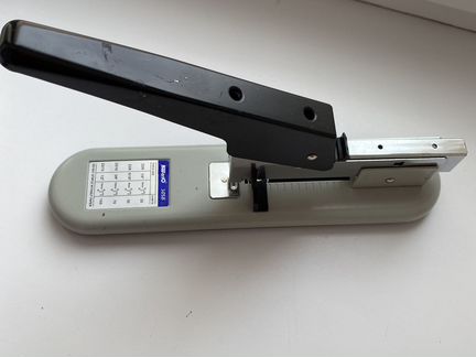 Степлер для бумаги KW-trio 50 SB