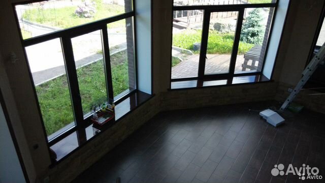 Подоконник Crystalit махагон 250*1500 мм