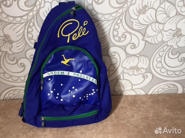 Рюкзак Pele и футбольный мяч